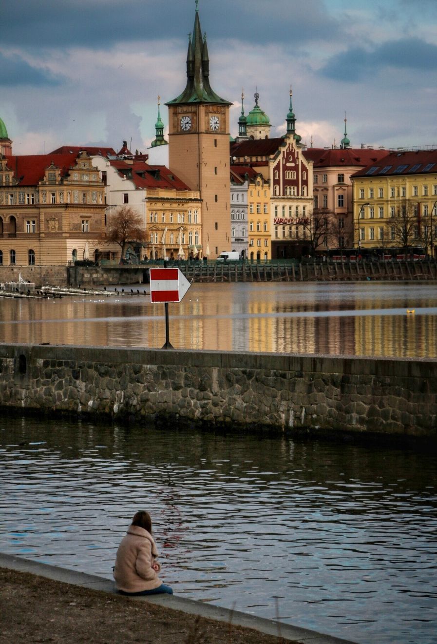 B27BBE67-5EFD-48E8-A228-A757743C47FA